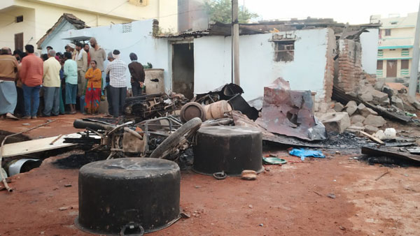 ప్రత్యారోపణలు చేస్తోన్న మజ్లిస్..