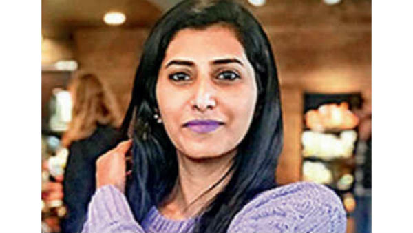 అవయవదానం చేసి 9 మందికి ప్రాణం పోసిన చరిత 