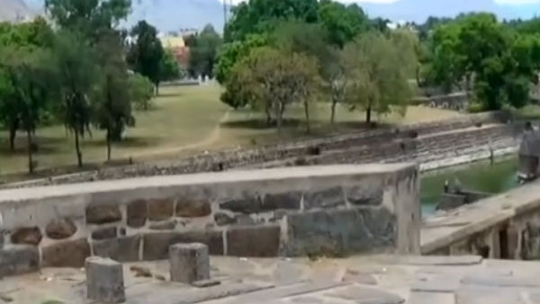 ధైర్యం చేసిన యువతి 