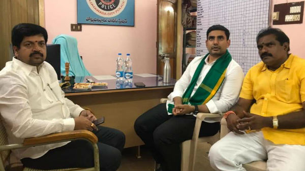 జాతీయ రహదారుల దిగ్బంధన కార్యక్రమాన్ని భగ్నం చేస్తున్న పోలీసులు .. అరెస్ట్ లు జాతీయ రహదారుల దిగ్బంధన కార్యక్రమాన్ని భగ్నం చేస్తున్న పోలీసులు .. అరెస్ట్ లు