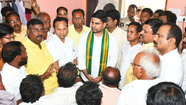 అధికార పార్టీ నేతలే ఆందోళన..