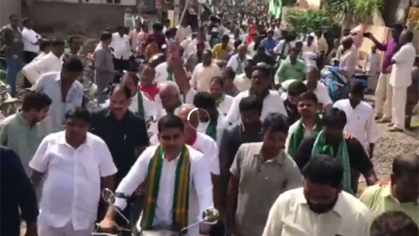 కొనసాగుతున్న రాజధాని రైతుల పోరాటం