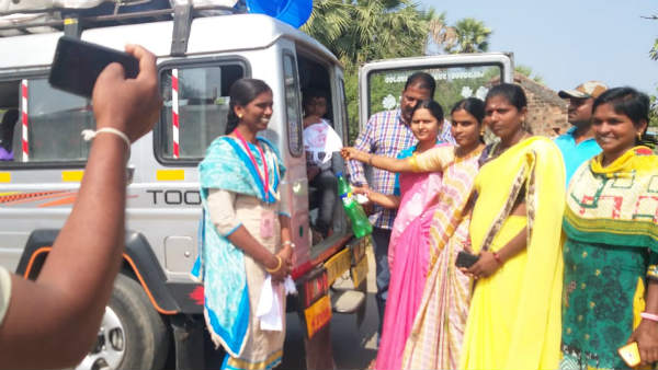 లక్షలాది మంది భక్తులు.. 