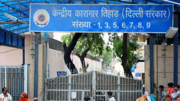 చివరి చూపునకు అనుమతి.. చివరి చూపునకు అనుమతి..