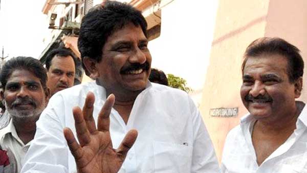  అమరావతిని విచ్ఛిన్నం చేయొద్దన్న మాజీ ఎంపీ