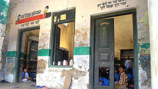 మెరుగైన సౌకర్యాల గురించి మాట్లాడితే... మెరుగైన సౌకర్యాల గురించి మాట్లాడితే...