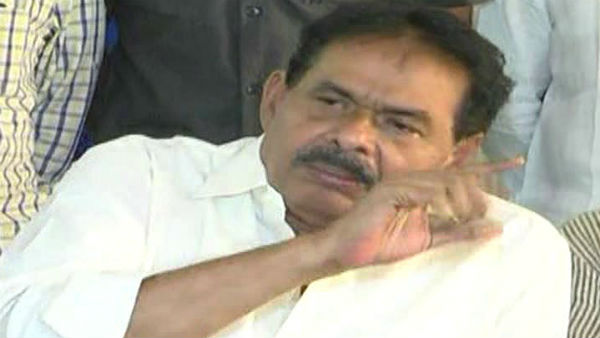 పేరున్న నాయకులు కొద్దిమందే..
