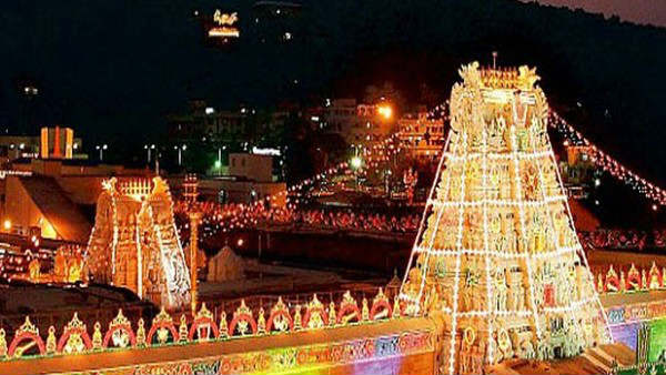 భక్తులకు ఫుడ్ కౌంటర్లు