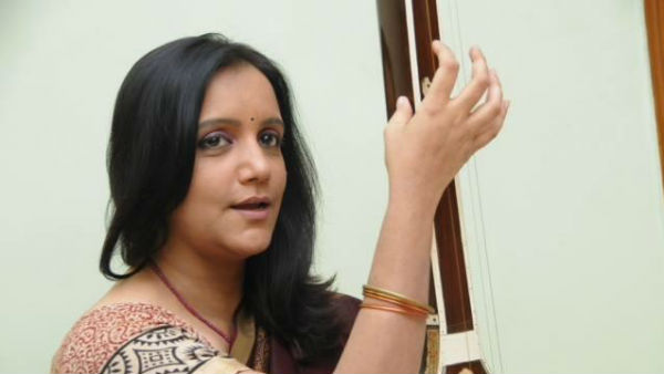 ప్రచారంలో స్వప్న పేరు..