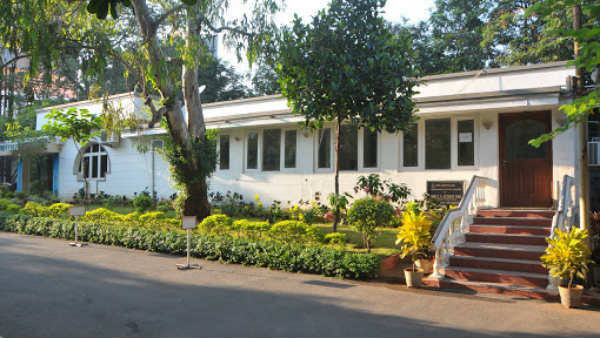  దసపల్లా, వాల్తేరు క్లబ్‌ భూముల విషయంలో టీడీపీ ఫైర్ .. కూల్ గా సర్కార్ కు సూచన చేసిన గంటా 