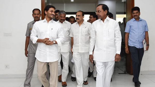 సుదీర్ఘ భేటీలో