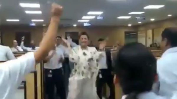 లక్షలకొద్దీ వ్యూస్.. 