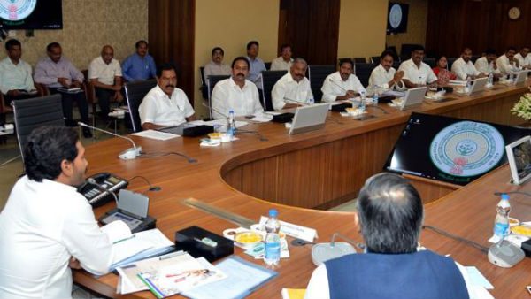 లోకల్ వార్ అంటేనే భయపడుతున్న మంత్రులు