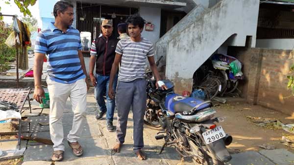 తెల్లవారే సరికి..