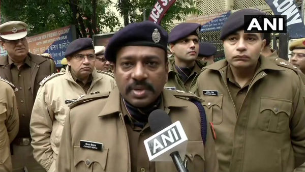 డీసీపీ బదిలీకి కారణమైన కాల్పులు..