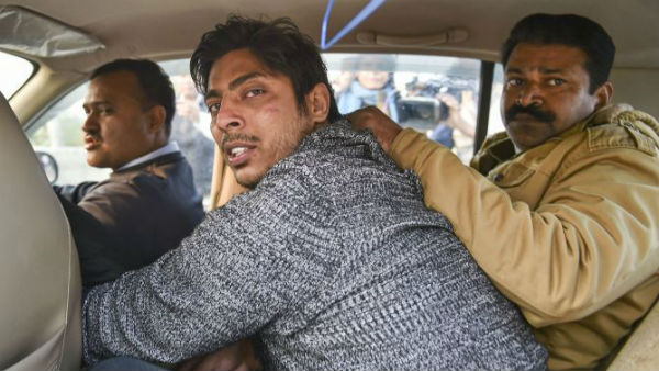 కపిల్ కలత చెందాడు.. : కపిల్ గుజ్జర్