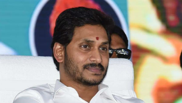 సచివాలయ భవనాల్లో స్థలం కొరత కారణంగానే కార్యాలయాల తరలింపు సచివాలయ భవనాల్లో స్థలం కొరత కారణంగానే కార్యాలయాల తరలింపు