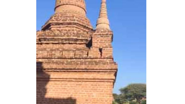 బౌధ్దాలయంలో శృంగారం