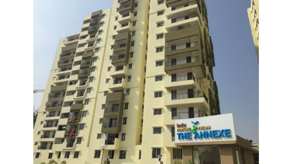  చెట్లు నరికిన ఇందు ఫార్చూన్‌ గార్డెనియా గేటెడ్ కమ్యూనిటీ