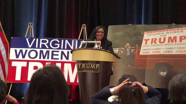  రిపబ్లికన్ పార్టీ తీర్థం తీసుకుంటున్న డెమొక్రాట్లు