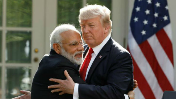 25న సంతకాలు.. 25న సంతకాలు..