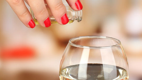 భర్త మీద విష ప్రయోగం