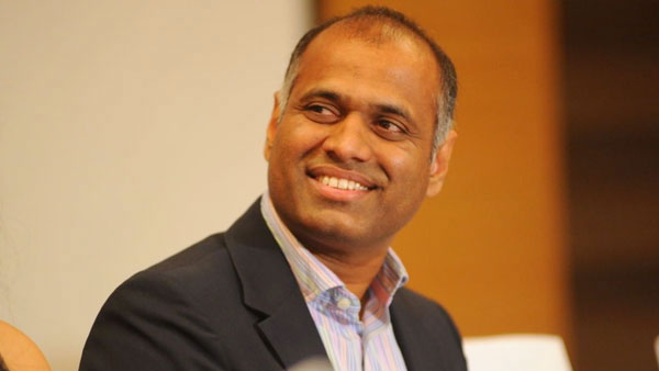 తెలుగు మహిళా ముఖ్యమంత్రిని చూడాలని ట్వీట్ చేసిన పీవీపీ తెలుగు మహిళా ముఖ్యమంత్రిని చూడాలని ట్వీట్ చేసిన పీవీపీ