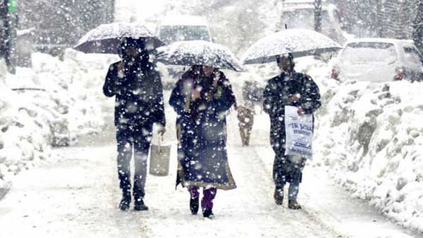 జూలైలో వేడుక జరుపుకోవాల్సిందిగా బలవంతం చేసిన జబ్బార్ ఖాన్