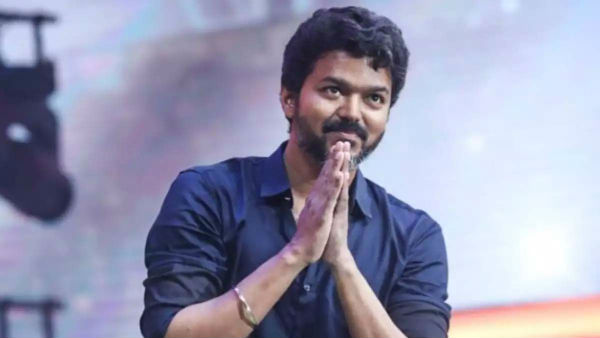 రాజకీయాల్లోకి రావాలంటూ..