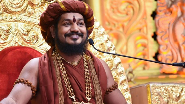 చిన్నారులకు పోర్నోగ్రాఫిక్ వీడియోలు..