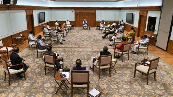 ఆర్థిక ప్యాకేజీ ప్రకటిస్తారా?