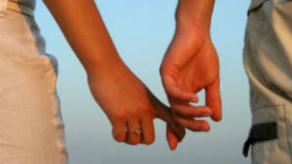 గత్యంతరం లేక ఓపికతో ! 