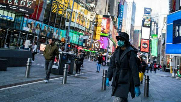 ఆదుకున్న తొటిదేశస్తులు.. ఆదుకున్న తొటిదేశస్తులు..