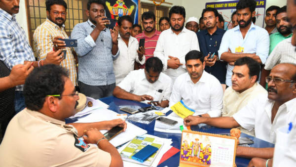 స్టేషన్‌లో హల్ చల్..