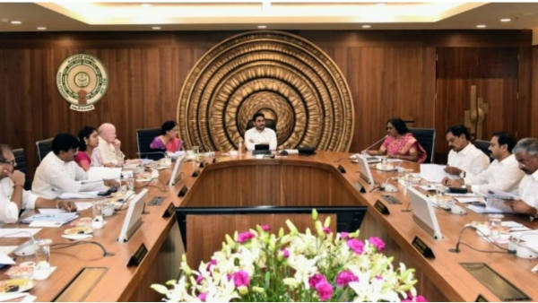  ఉగాదికి ఇళ్ల పట్టాల పంపిణీకి ఆమోదం