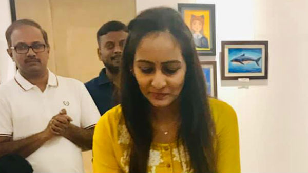 బెదిరిస్తున్నారని, కొడతామని చెప్తున్నారన్న శబరి