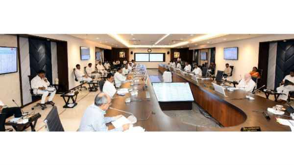 అన్ని చెల్లింపులు నిలిపివేస్తూ ఆదేశాలు..? అన్ని చెల్లింపులు నిలిపివేస్తూ ఆదేశాలు..?