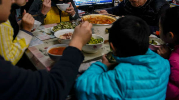 తీవ్ర ఆహార కొరత కారణంగా