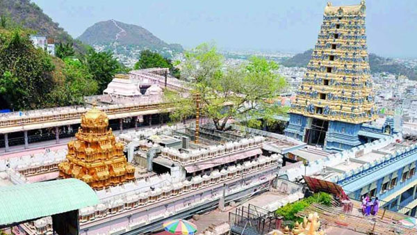  ఇక బెజవాడ దుర్గమ్మకూ బ్రేక్ దర్శనం