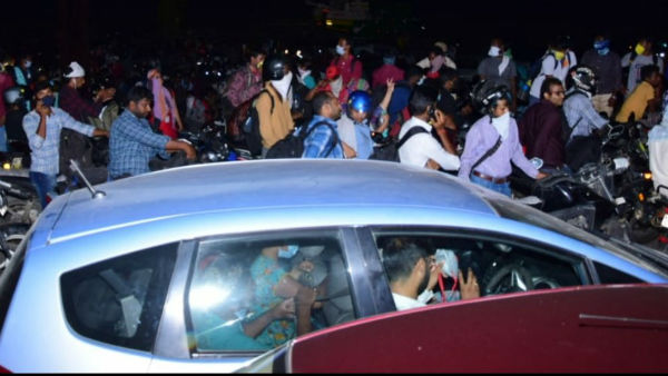 హాస్టళ్లను మూసివేయడంతో..