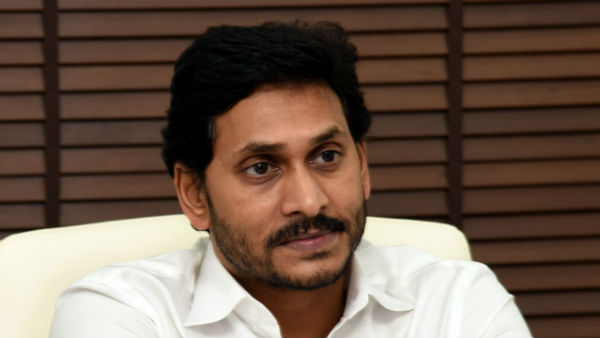 ఏకగ్రీవాలకు ప్రాధాన్యత ఇవ్వండి