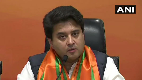 భోపాల్‌కు రెబ్సల్స్.. టెన్షన్..