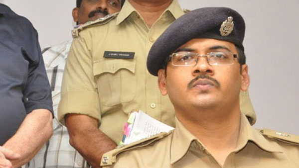 సిట్లో ఏరికోరి సిట్లో ఏరికోరి