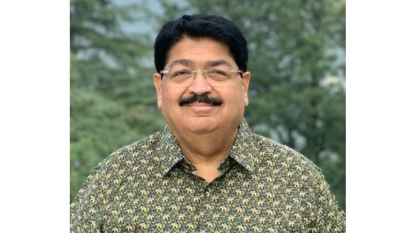  మోదీ..షా..ముఖేష్ మధ్య సంధాన కర్తగా..