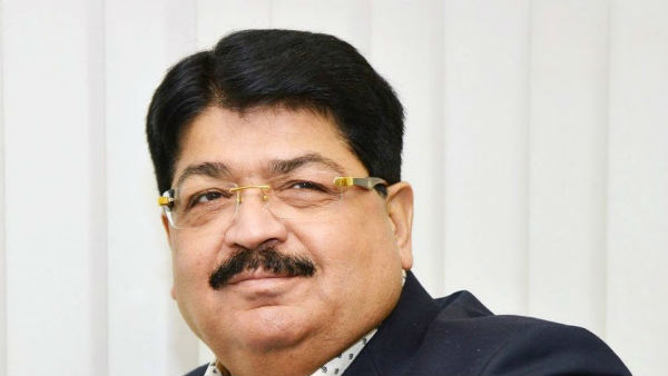 పరిమళ్ కోసమే వచ్చారా? పరిమళ్ కోసమే వచ్చారా?