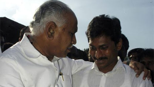 కర్ణాటక సరిహద్దుల్లో.. 1300 మంది