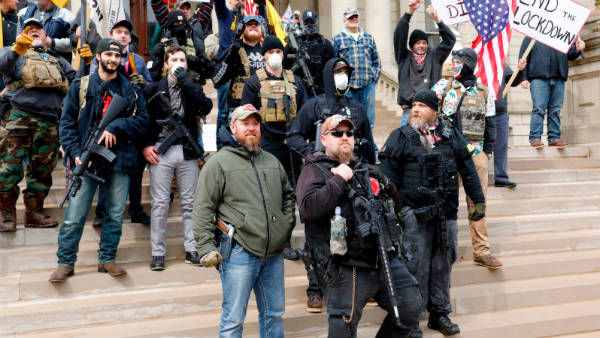 అసలేం జరుగుతోంది?