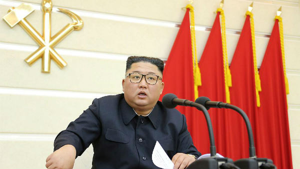 పట్టు పురుగులు.. ప్రభుత్వ బాండ్లు.. పట్టు పురుగులు.. ప్రభుత్వ బాండ్లు..