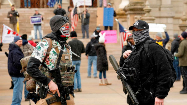 ట్రంప్‌కు వ్యతిరేకంగా..