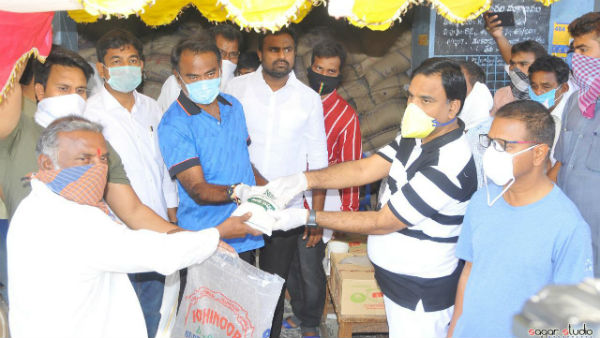 వాలంటీర్లకు ఫిర్యాదు చేసినా.. 